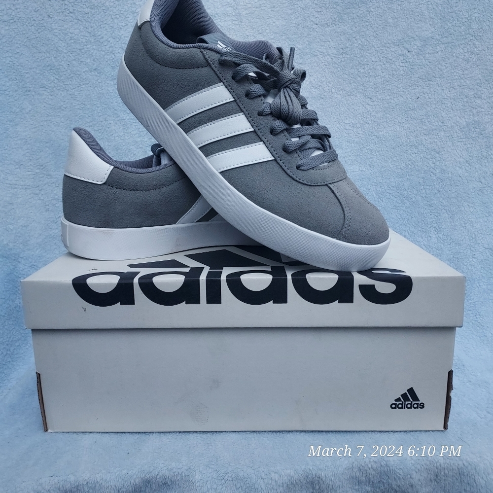 Adidas Men's Vl Court - Size 9
